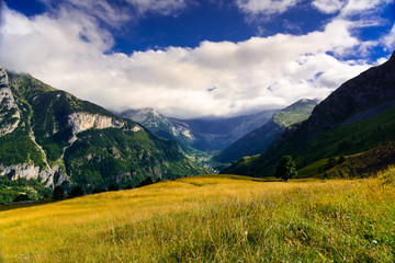 Panoramic view of the cirque de Gavarnie by a summer day