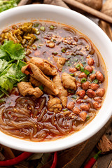 Fatty intestine rice noodle