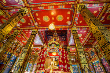 Obraz premium The beautiful sculpture background of, Wat Bang Thong, surrounded by trees, has a large area, is a religious tourist attraction in Krabi, with tourists always visiting, Thailand