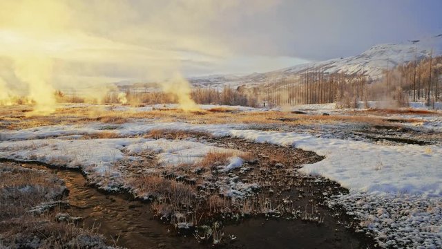 Strokkur geyser, Haukadalur geothermal field, Iceland 