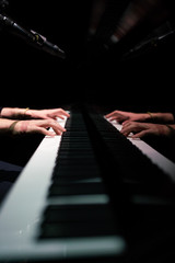 Fototapeta na wymiar hands of pianist