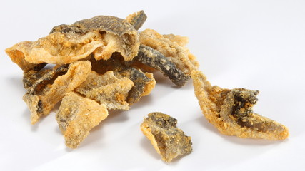 Deep-fried Fish Skin With Salted Egg Yolk