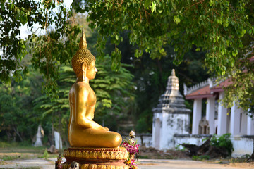 Buddha in old Wat