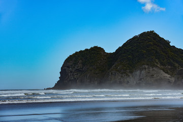 New Zealand travel, Auckland, Wellington^ fiords and islands