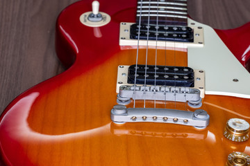 Guitarra Modelo Vintage