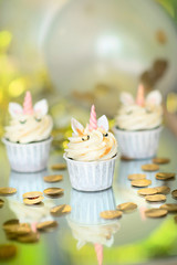 cupcake unicorn