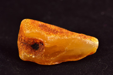 Bursztyn, kopalna żywica