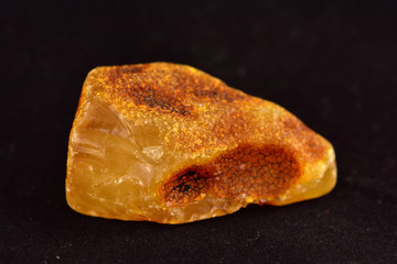 Bursztyn, kopalna żywica