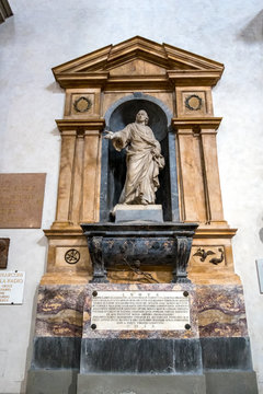 FLORENCE, TUSCANY/ITALY - OCTOBER 19 : Monument to  Giovanni Lamio in Santa Croce Church in Florence on October 19, 2019