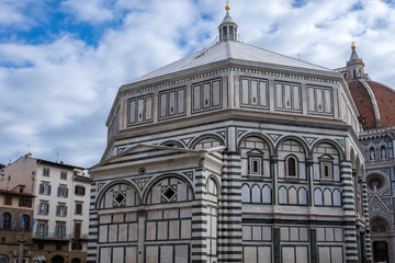 Fototapeta na wymiar FLORENCE, TUSCANY/ITALY - OCTOBER 19 : View of Saint Mary cathedral in Florence on October 19, 2019