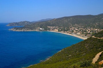 Fototapeta premium Vista della spiaggia di Solanas