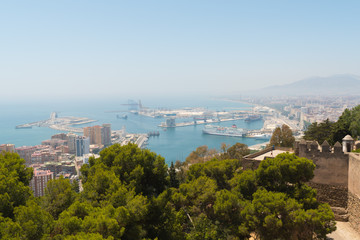 Obraz premium View to Malaga port 