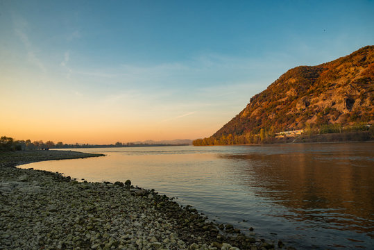 sunset in Hungary, D&ouml;m&ouml;s at Dunakanyar