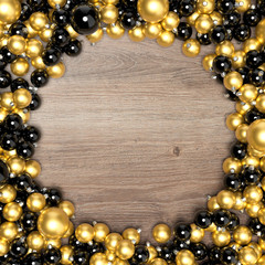 frise de Noël avec boules et fond bois