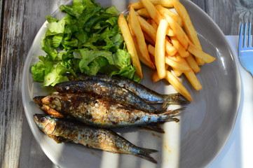 fried fish with potatoes