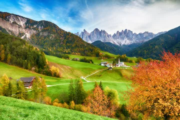 Foto op Plexiglas Dolomieten Prachtig landschap van Italiaanse Dolomieten - Santa maddalena