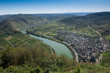 View of the village Bremm on the big Mosel loop, district of Cochem-Zell, Moselle, Rhineland-Palatinate, Germany, Europe