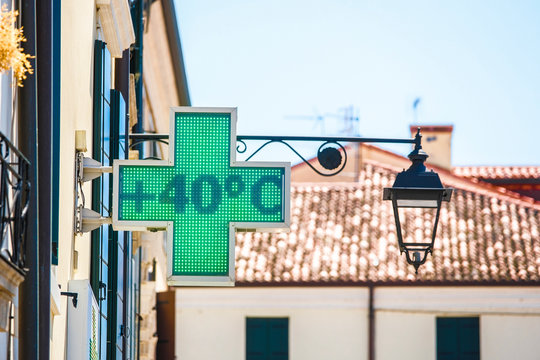 Este, Italy - July, 25, 2019: image of a street thermometer