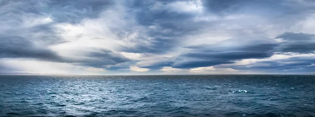 Stürmisches dramatisches Wetter in der Nordwestpassage, Kanada. © Ruben