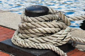 Fototapeta na wymiar Dock rope