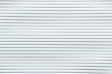 白色のシャッター扉