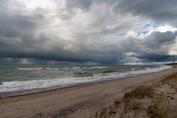 Fototapeta na wymiar Baltic sea in windy autumn day.