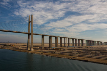 Suezkanal Friedensbrücke