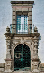 Porte de l'hôpital de la Miséricorde à Viana do Castelo, Portugal