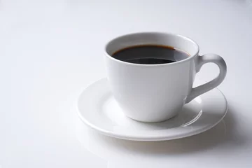 Foto auf Acrylglas Cafe Tasse Kaffee isoliert auf weiß