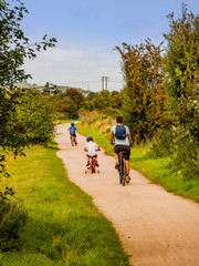 Fototapeta premium cycle track the greenway stratford upon avon warwickshire england uk