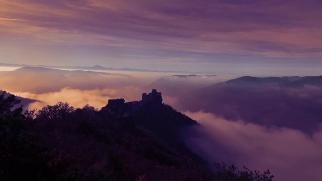 Raubritterburg im Zaubernebel