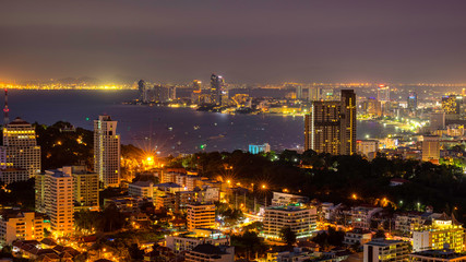 Fototapeta na wymiar Top view of Pattaya City with twilght time, Chonburi, Thailand