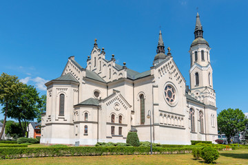 Fototapeta na wymiar Basilica of Heart of Jesus in Augustow, Poland.
