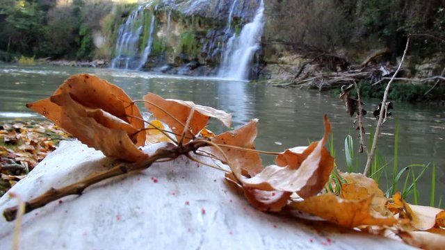 Cascata del Sasso in autunno