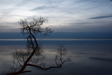 Zmierzch nad jeziorem Śniardwy © scibas