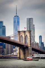 Fototapeten Der East River, die Brooklyn Bridge und das One World Trade Center © RuedigerNold