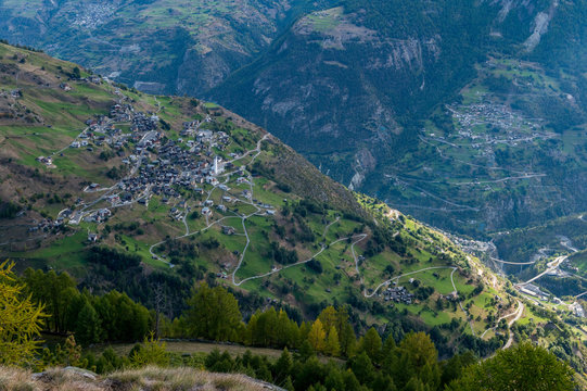 the village of Zeneggen