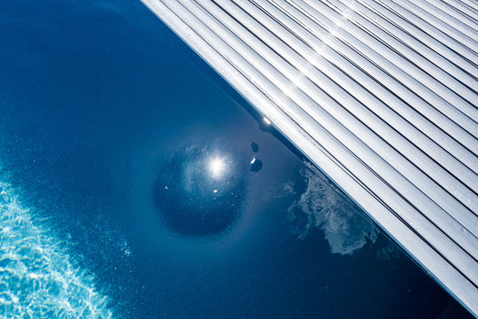 Span for pool. Rolling coating. Pool protection. Rollete. Security. Pure water. Pool protection system.