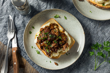 Homemade Indiana Manhatten Hot Rost Beef Sandwich