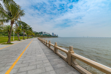 Fototapeta na wymiar Coastal view of the South Road of couples in Zhuhai City, Guangdong Province