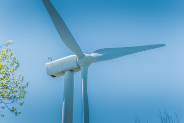 wind turbine a renewable energy source