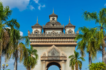 Fototapeta na wymiar Patuxai Gate in the Thannon Lanxing area of Vientiane,Laos