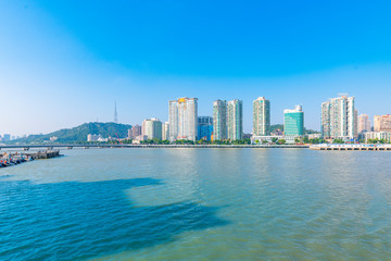 Fototapeta na wymiar City view of Beaver Island on Couple Road in Zhuhai City, Guangdong Province