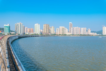 Fototapeta na wymiar City view of Beaver Island on Couple Road in Zhuhai City, Guangdong Province