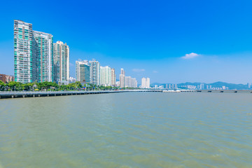 Fototapeta premium City view of Beaver Island on Couple Road in Zhuhai City, Guangdong Province