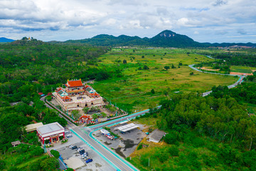 Fototapeta premium Wat Yan Sang Wararam Woramahawihan temple, Chonburi Province, Thailand