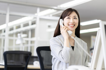 ビジネスウーマン　OL