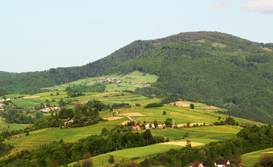 Fototapeta na wymiar Mount Makowica in Beskid Sadecki, View from village Przysietnica, Poland.