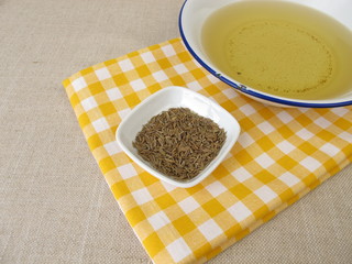Caraway bath with caraway fruits