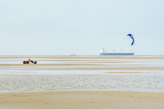 Kitebuggy am Strand